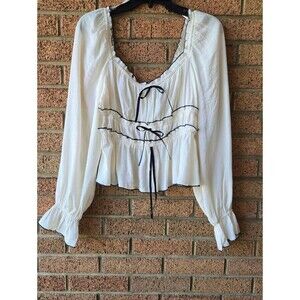 Pepper Cream Coquette Peasant Blouse with Black Trim 🖤
